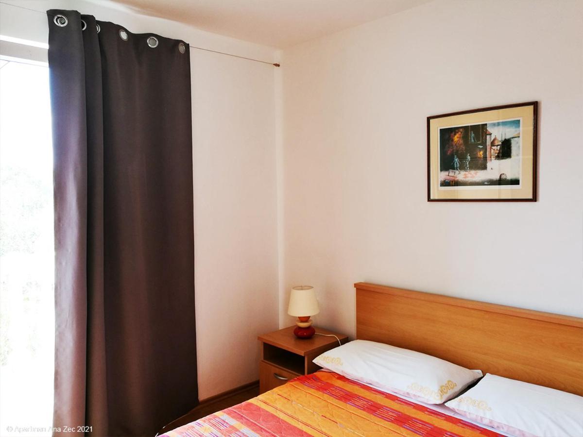Apartments Zec Brzac ภายนอก รูปภาพ